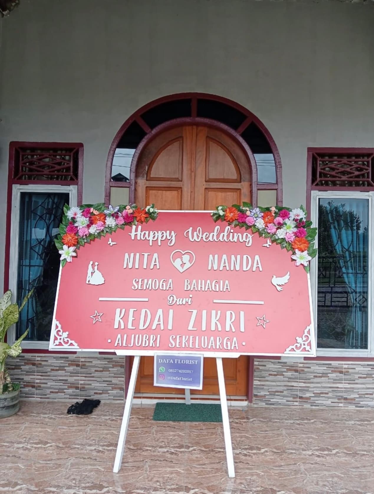 Hubungi Dafa Florist via WhatsApp